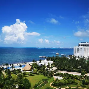 Pent House Amazing View Beachfront Apartment Cancun